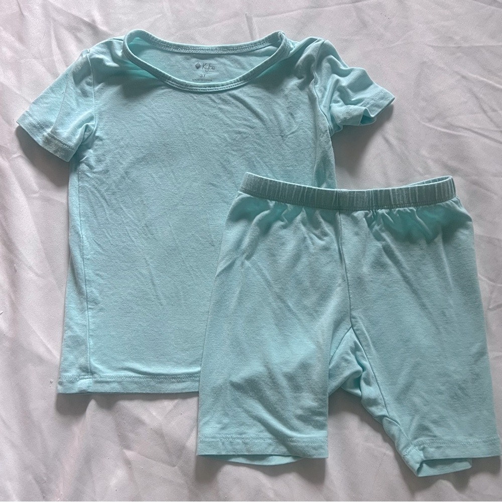 Kyte baby pajamas